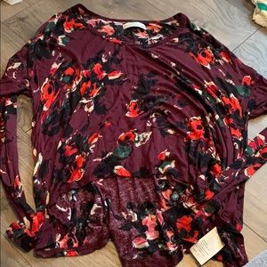 Flowy soft  floral tee shirt